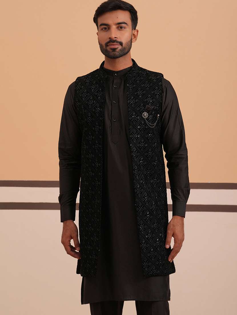 men solid with work mandarin neck kurta pyjama with jacket ethnic wear set - 22335553 -  Standard Image - 1