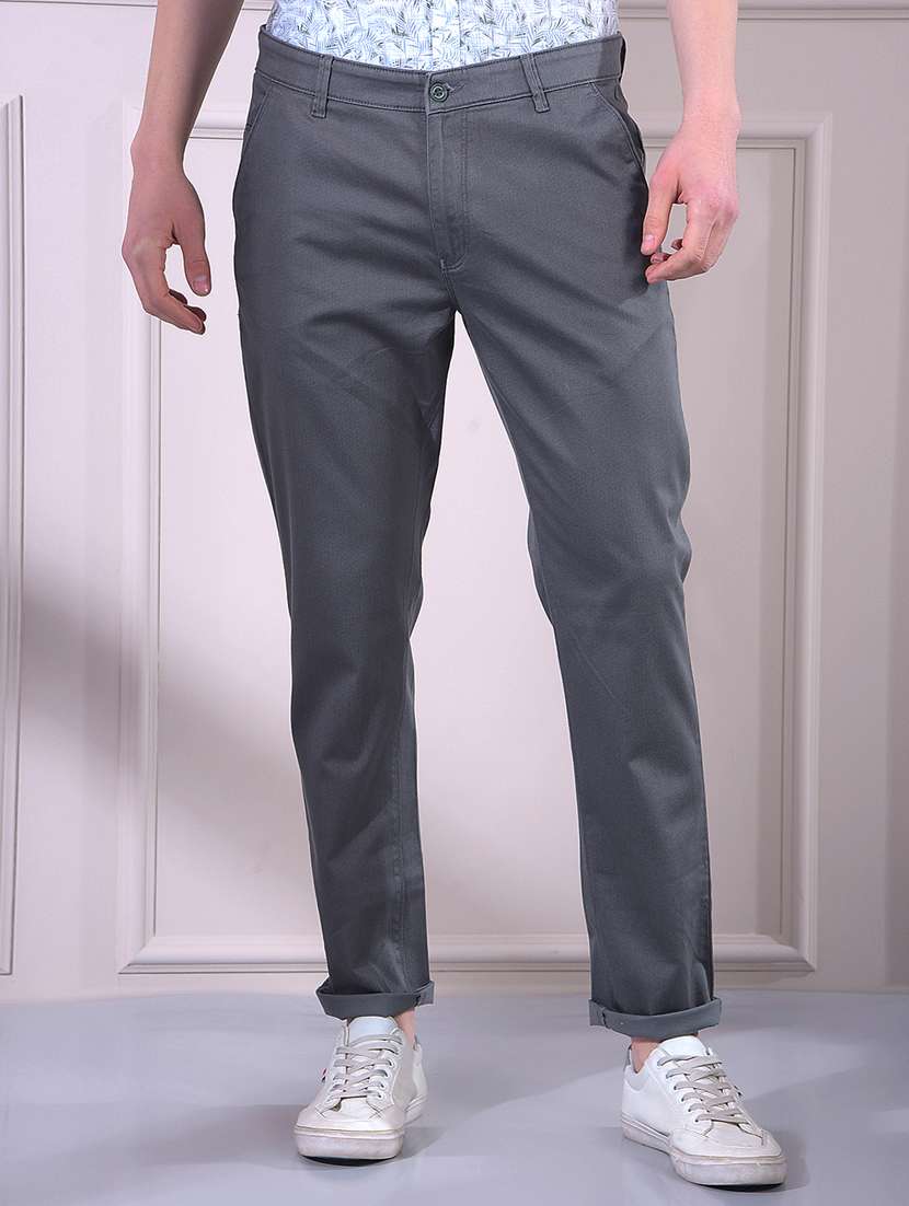men solid mid rise chinos casual trouser