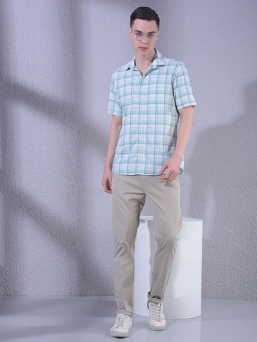 Men Solid Mid Rise Chinos Casual Trouser - 22335901 -  Standard Image - 4