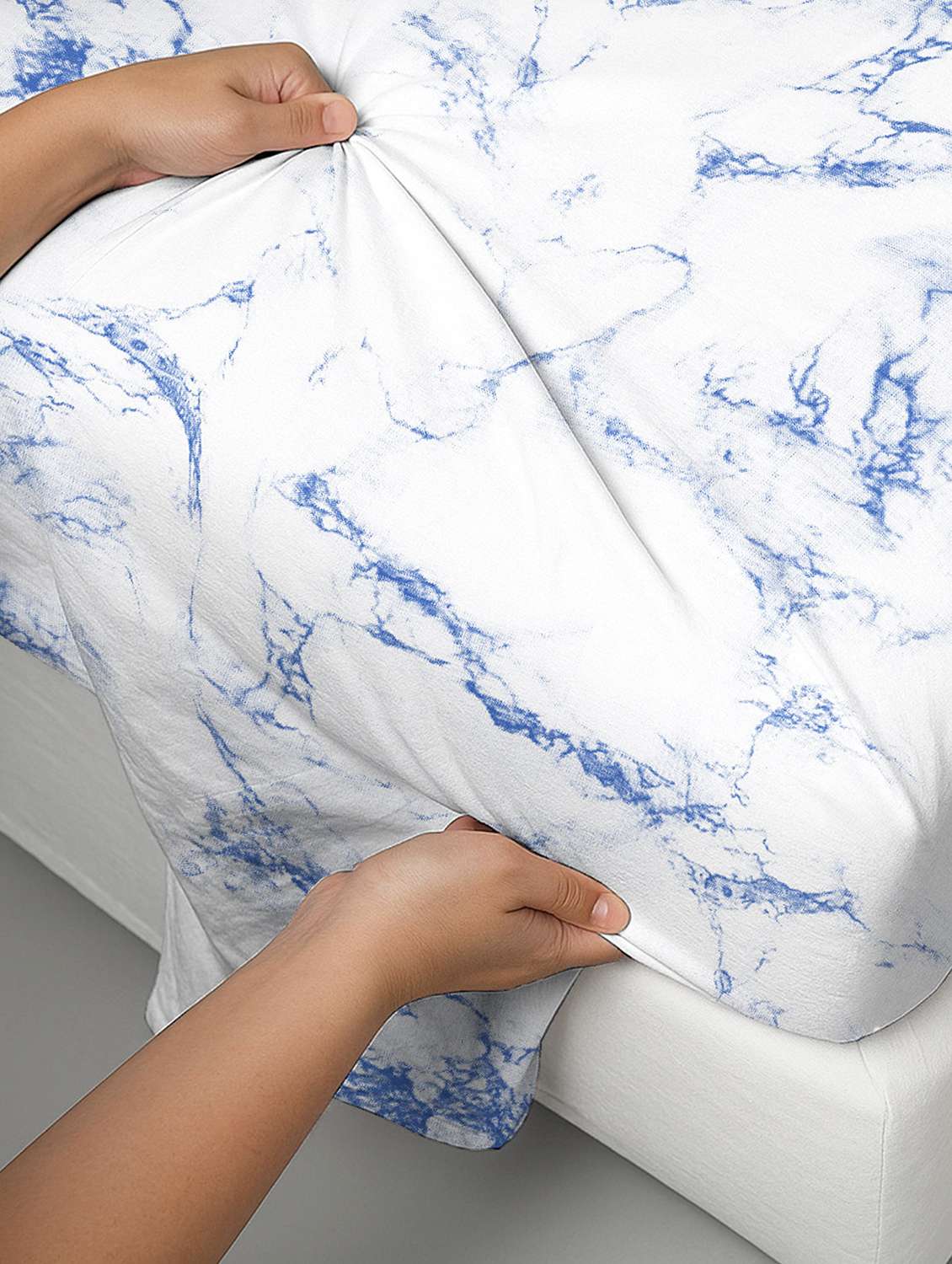 pizuna cotton 400 tc printed bedsheet superking with 2 pillow covers - 22335937 -  Standard Image - 4