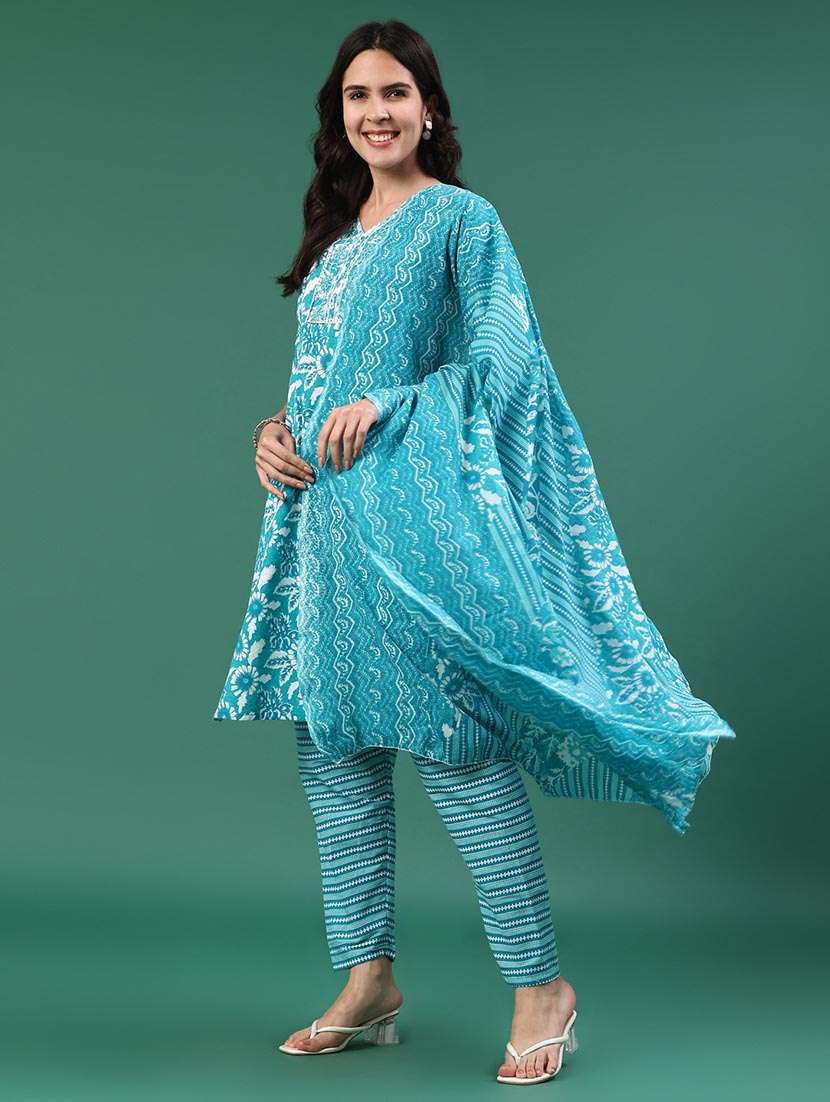 women floral three quarter sleeve kurta pant with dupatta set - 22336713 -  Standard Image - 1