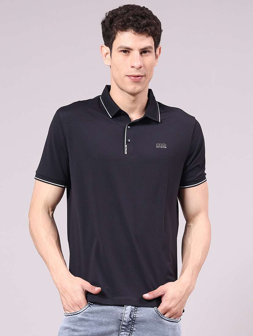 men's black seamless polo-t-shirt with tonal stitching  slim fit breathable stretch
