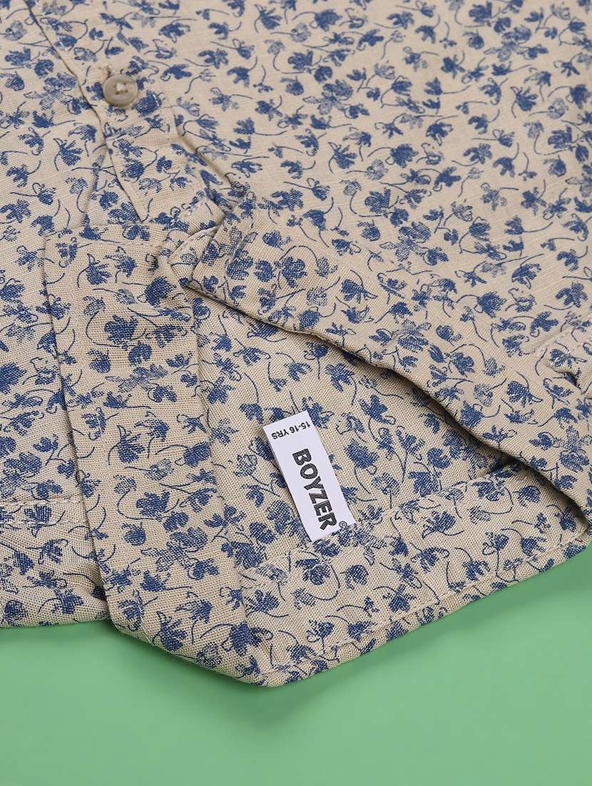 boys printed short sleeve collared shirt - 22337445 -  Standard Image - 4