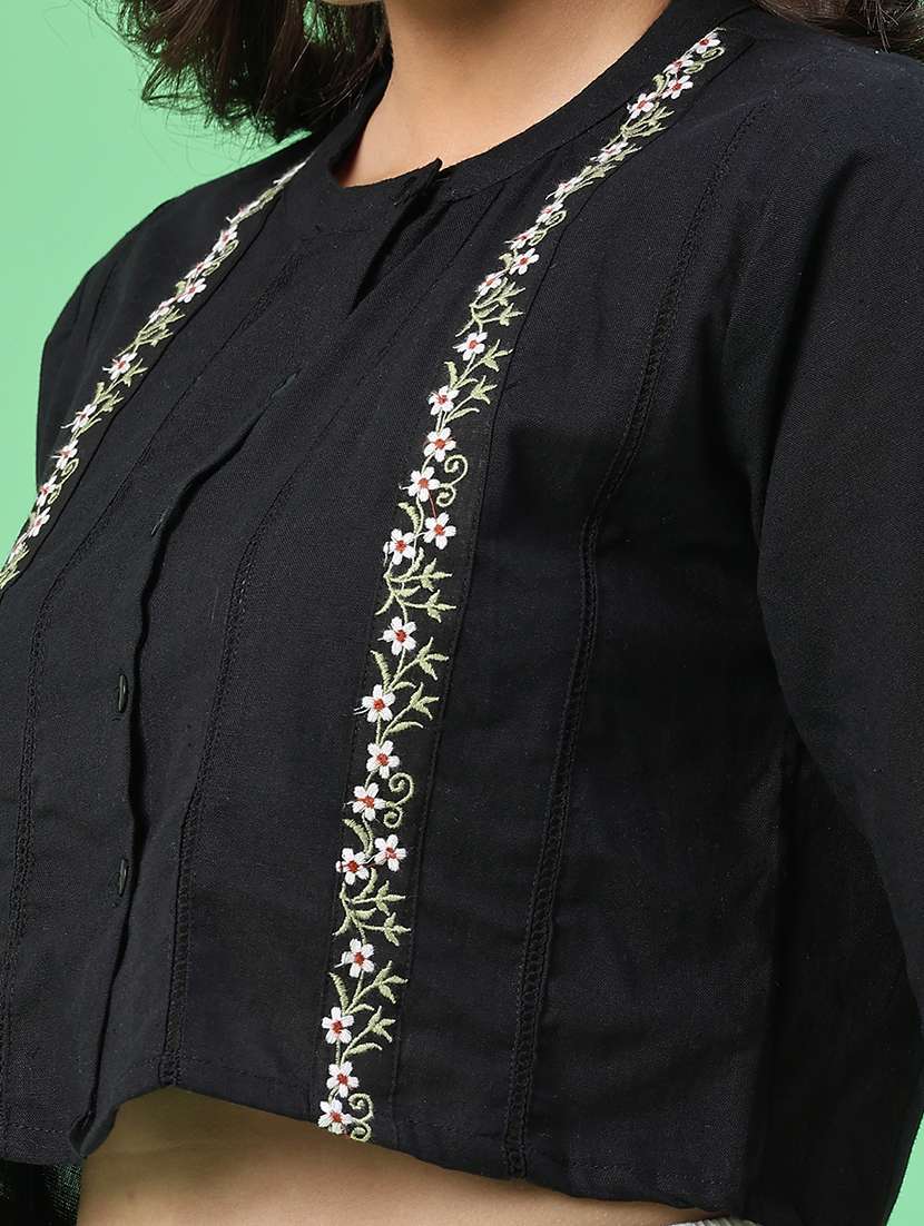 women embroidered short sleeves crop top - 22337472 -  Standard Image - 1