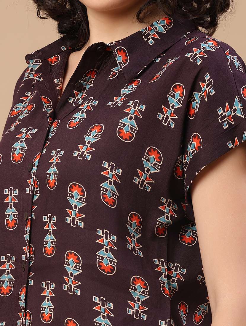 women printed short sleeves shirt style top - 22337474 -  Standard Image - 1