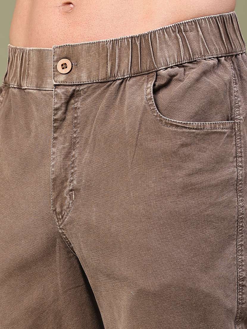 Men Solid Mid Rise Chinos Casual Trouser - 22337501 -  Standard Image - 1