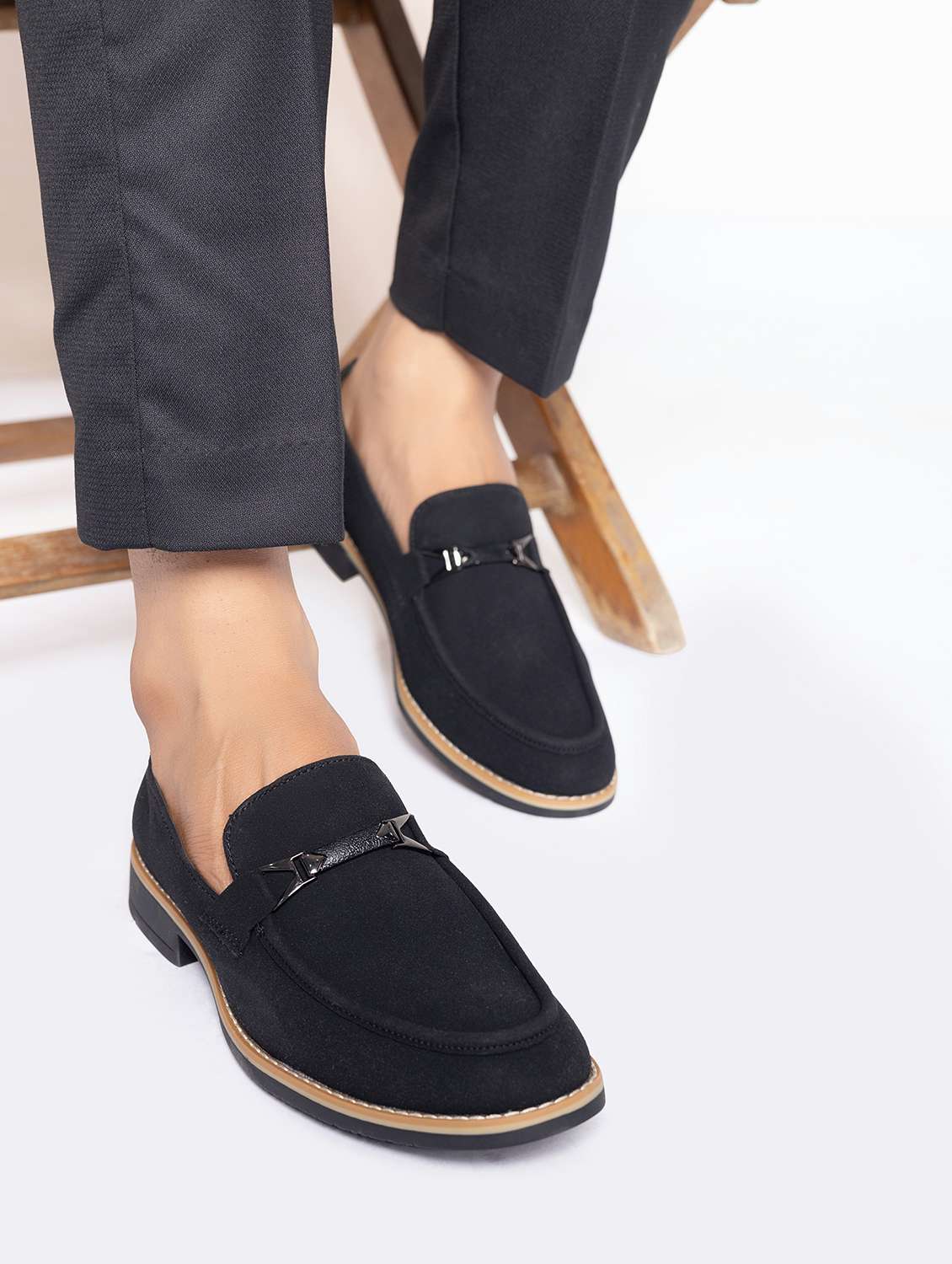 men solid slip on loafer - 22337634 -  Standard Image - 1