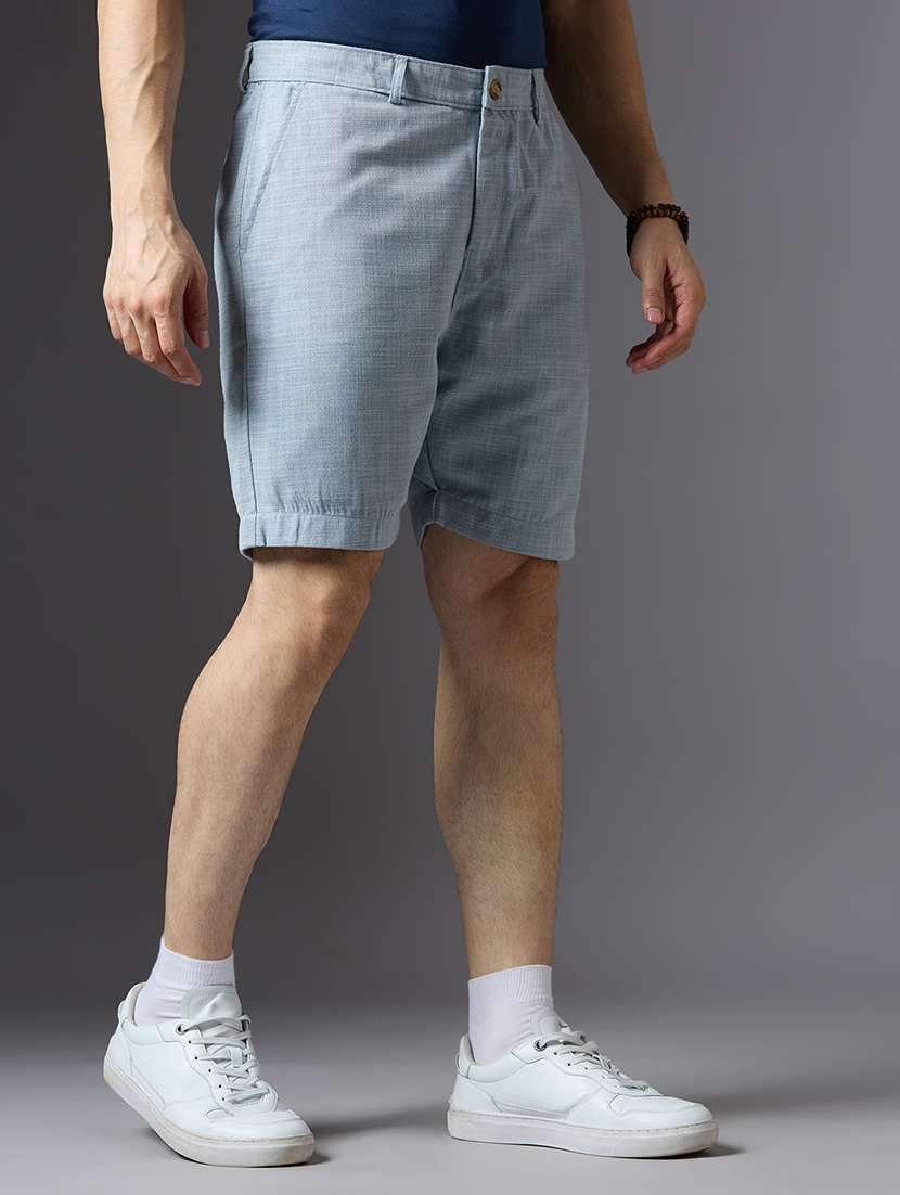 men solid mid rise regular fit shorts - 22337726 -  Standard Image - 1