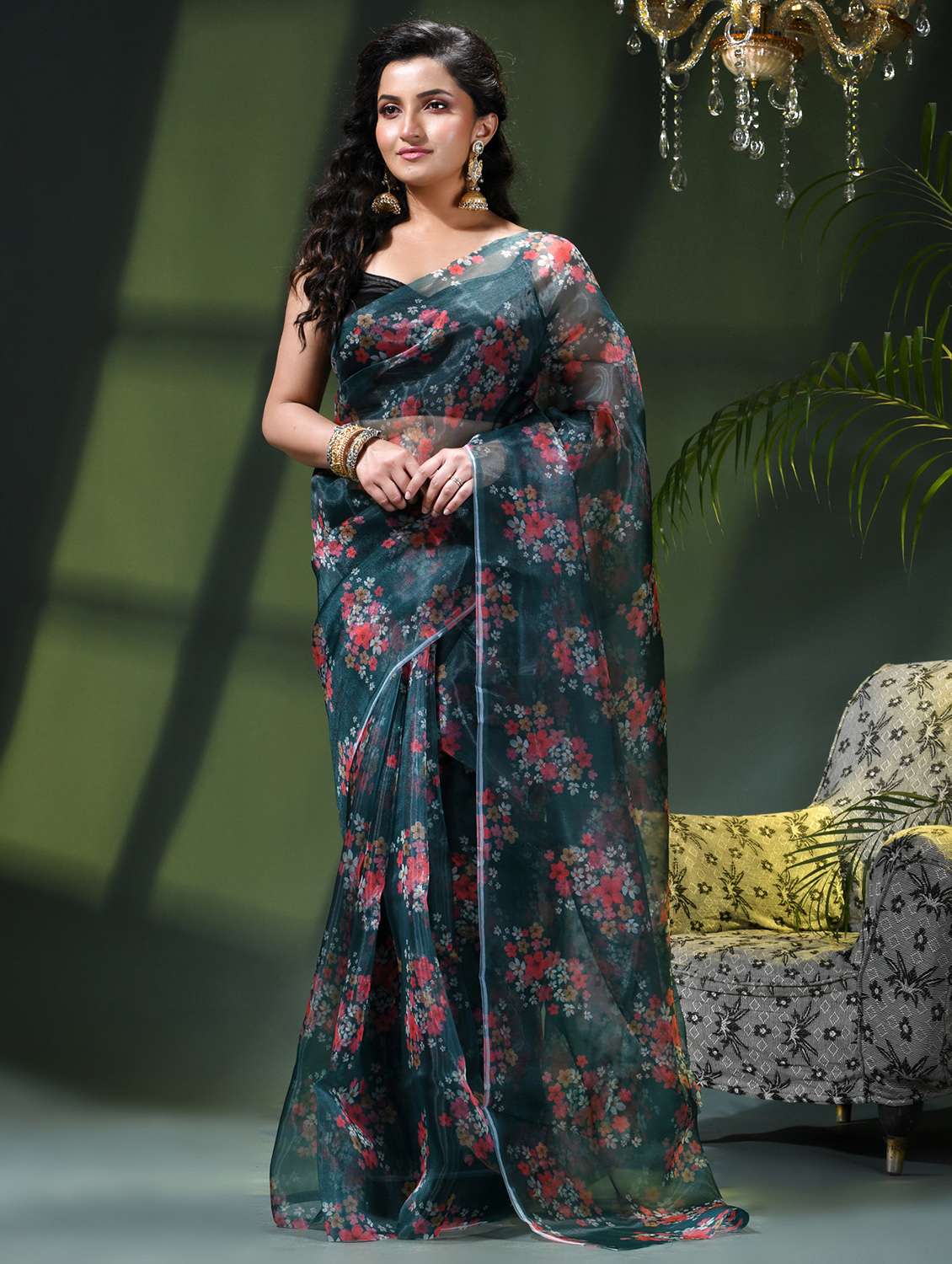 women floral printed saree - 22338197 -  Standard Image - 1