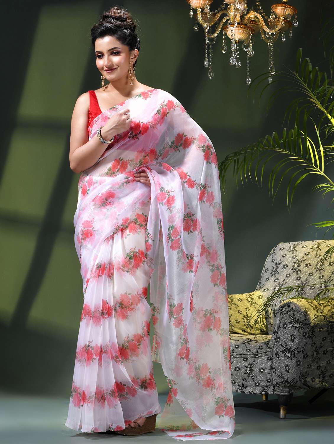 women floral printed saree - 22338203 -  Standard Image - 1