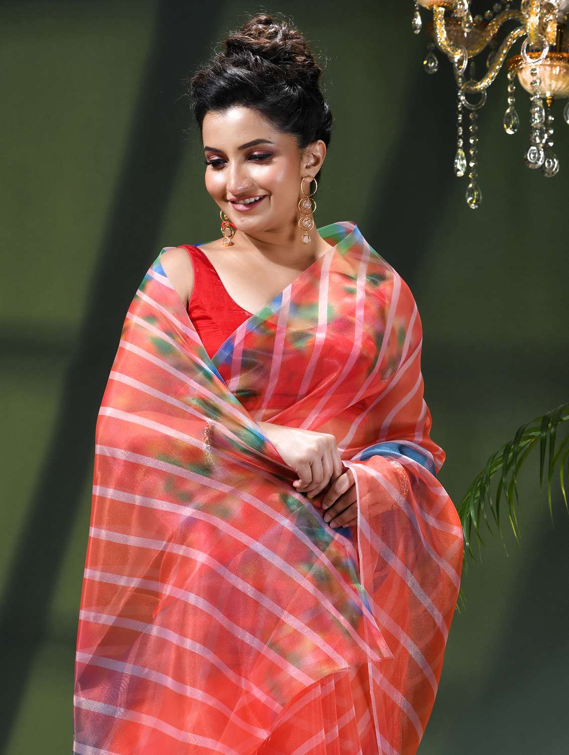 women printed casual wear saree - 22338206 -  Standard Image - 4