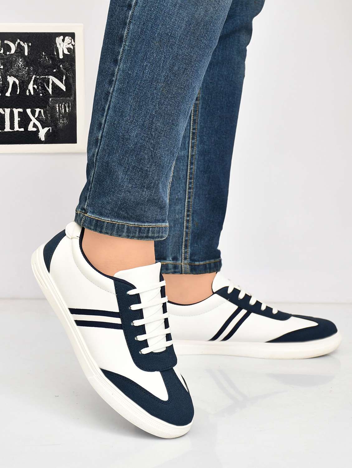 men white lace-up sneaker - 22338392 -  Standard Image - 1