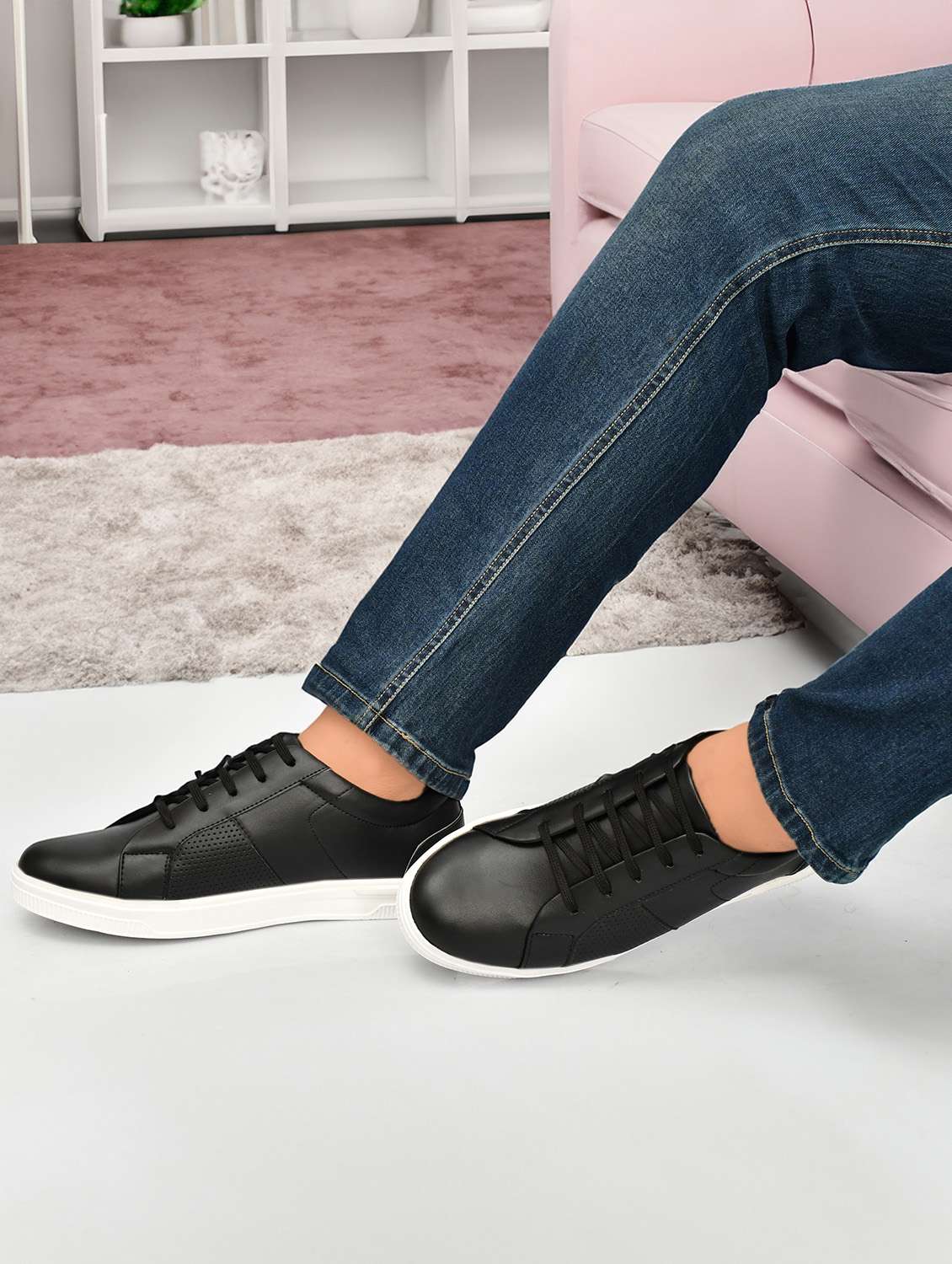 men black lace-up sneaker - 22338397 -  Standard Image - 1