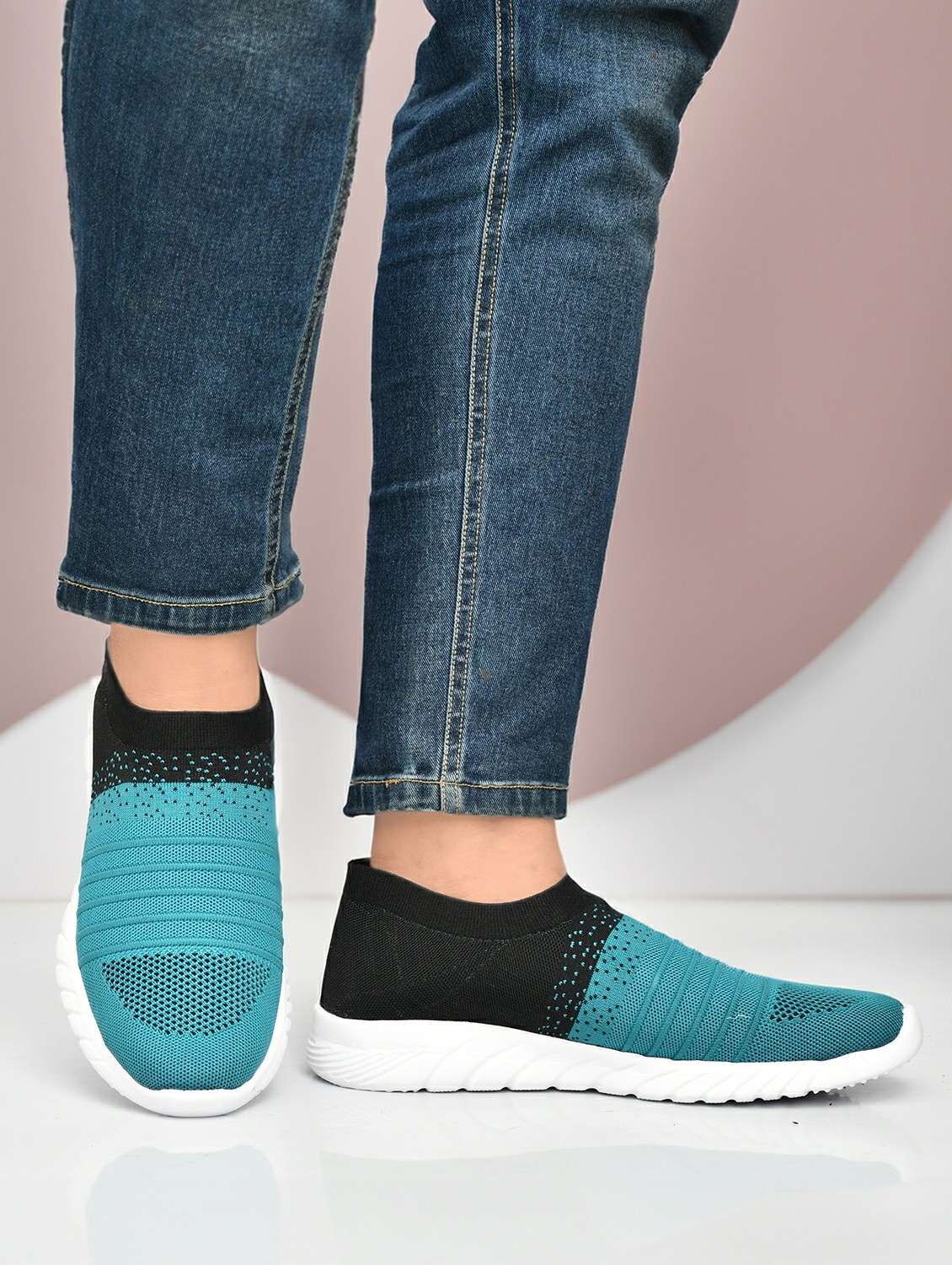 women slip on casual shoe - 22338401 -  Standard Image - 1