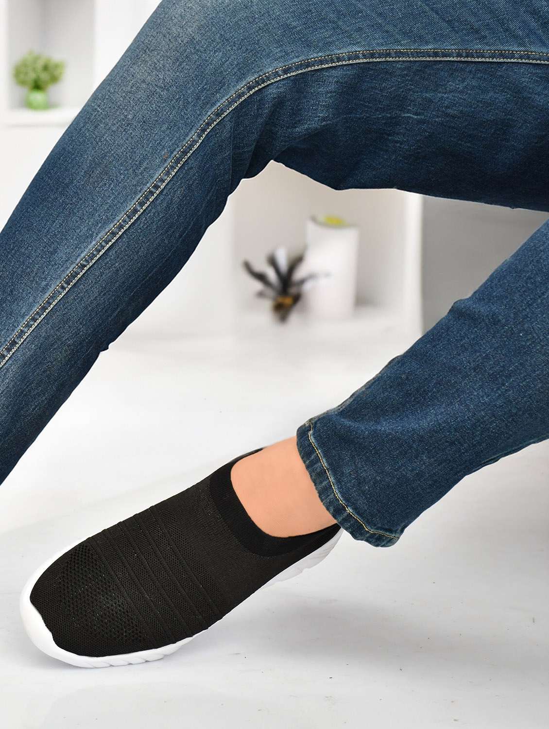 women slip on casual shoe - 22338404 -  Standard Image - 1