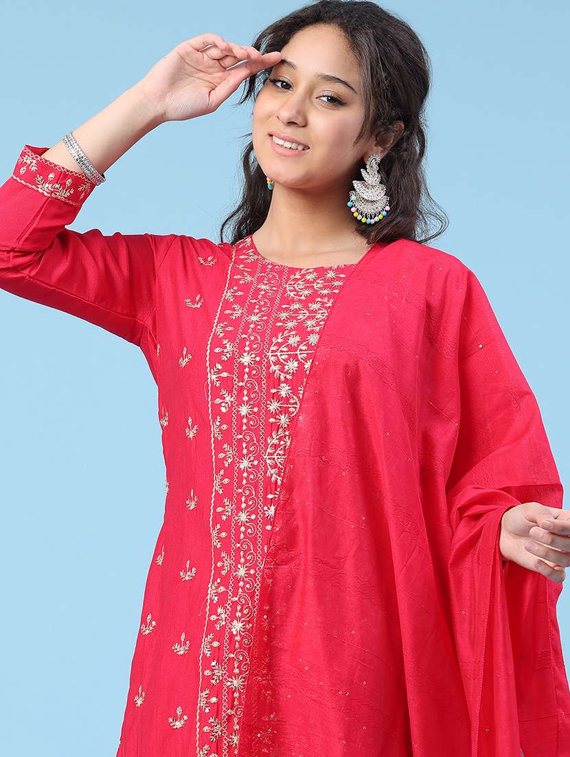 women embroidered three quarter sleeve kurta pant with dupatta set - 22338447 -  Standard Image - 1