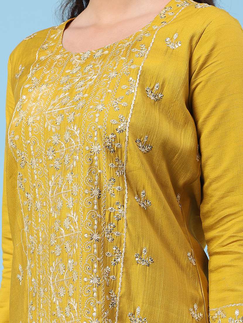 women embroidered three quarter sleeve kurta pant with dupatta set - 22338448 -  Standard Image - 1
