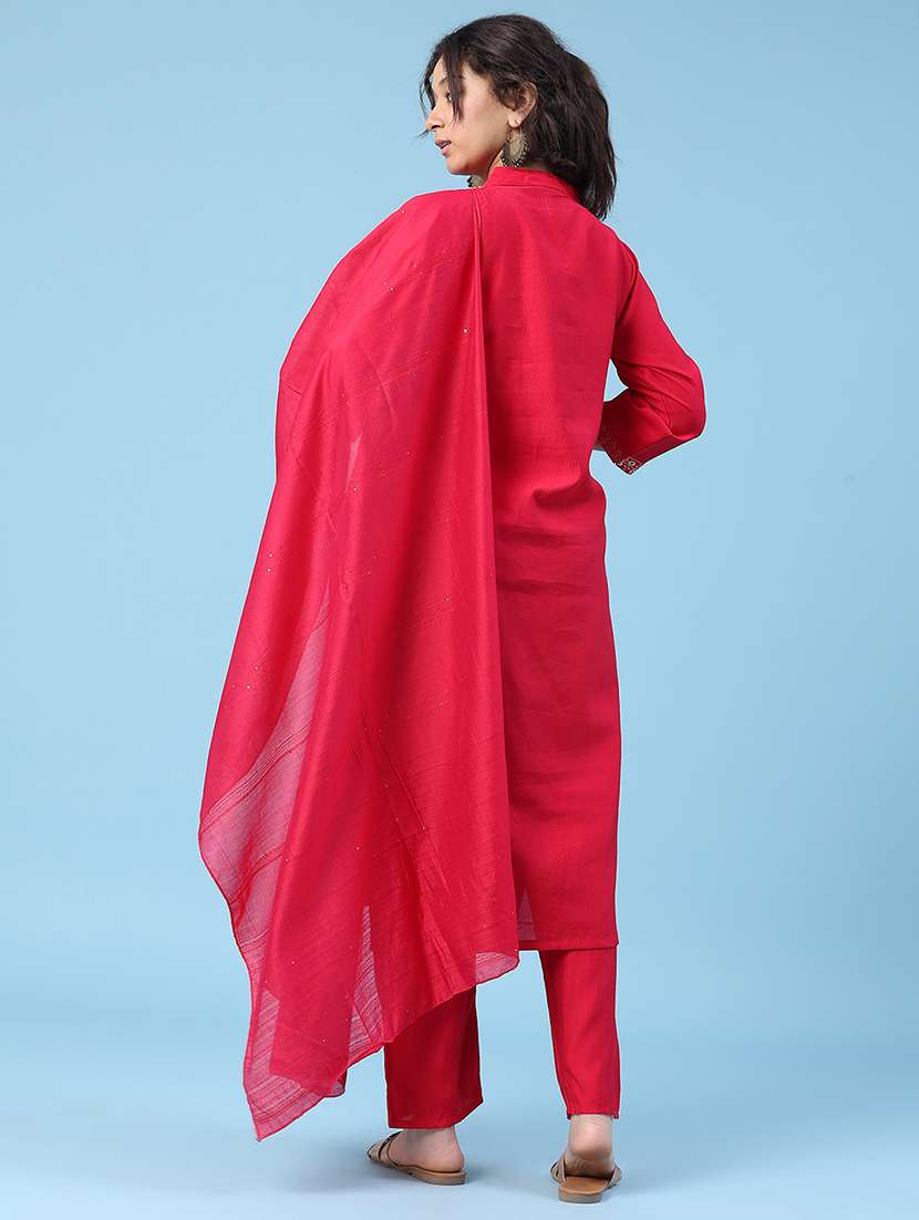 women embroidered three quarter sleeve kurta pant with dupatta set - 22338453 -  Standard Image - 4