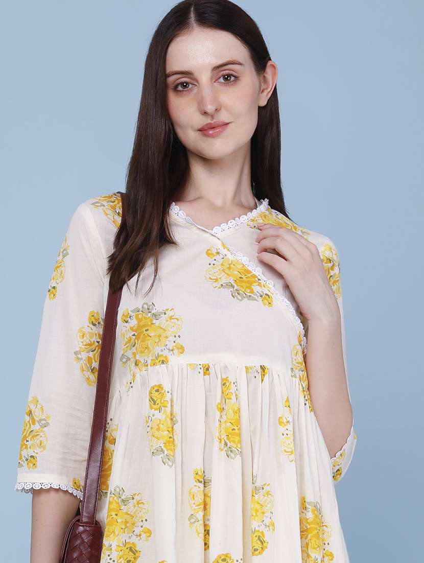 women printed three quarter sleeves kurta pant set - 22338479 -  Standard Image - 1