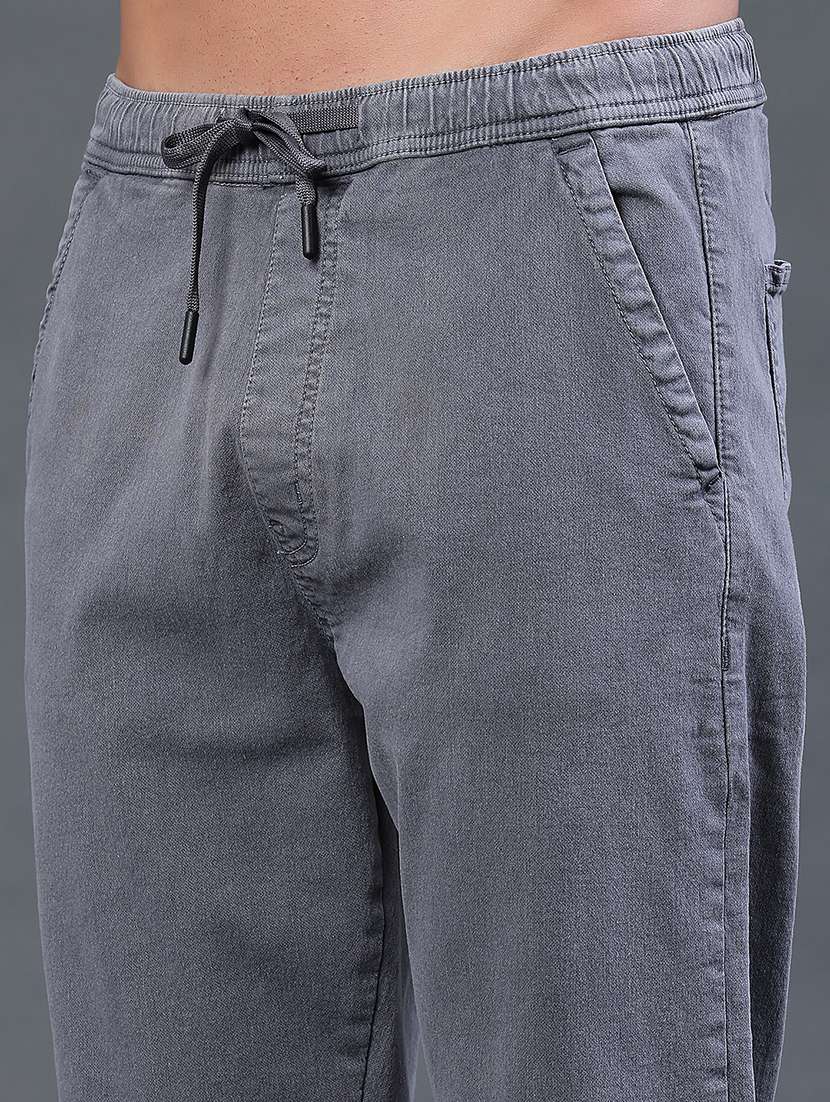 men solid mid rise slim fit jeans - 22338821 -  Standard Image - 1