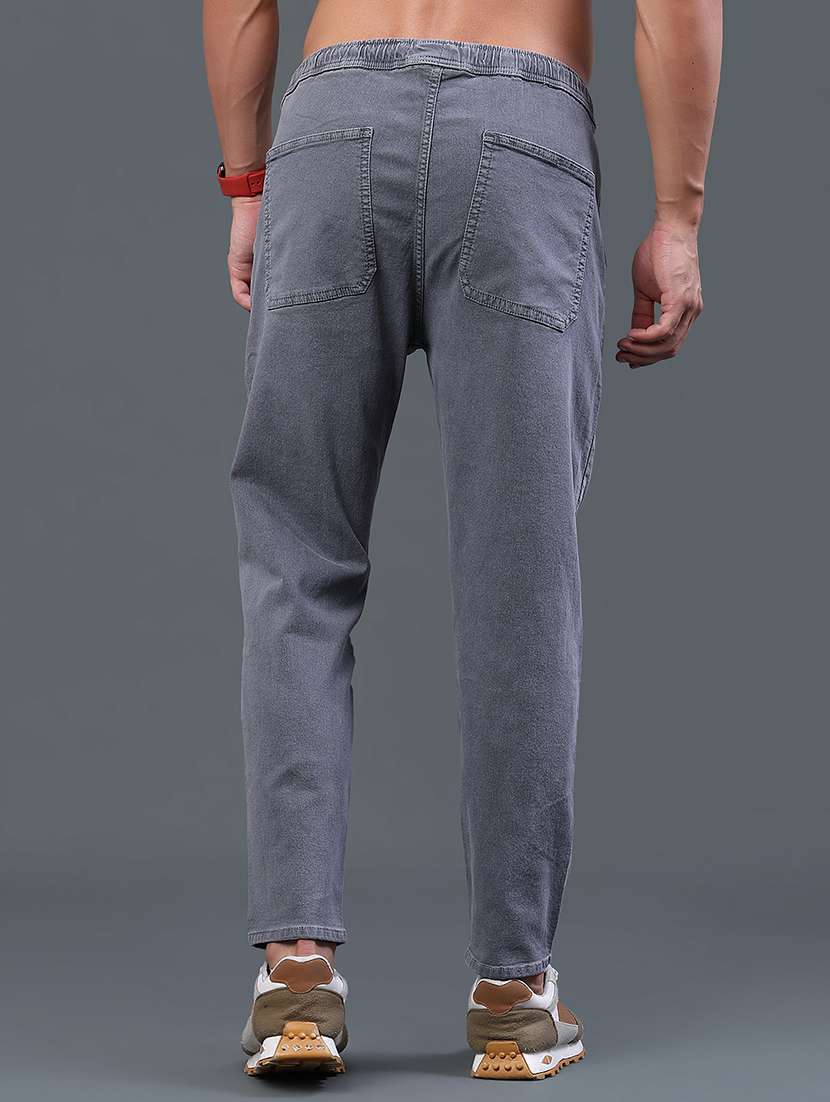 men solid mid rise slim fit jeans - 22338821 -  Standard Image - 4