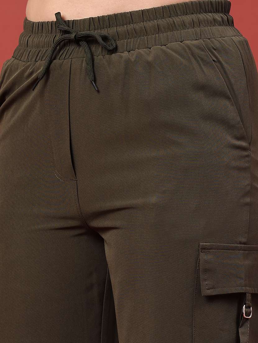 women solid mid rise cargo pant - 22338943 -  Standard Image - 1