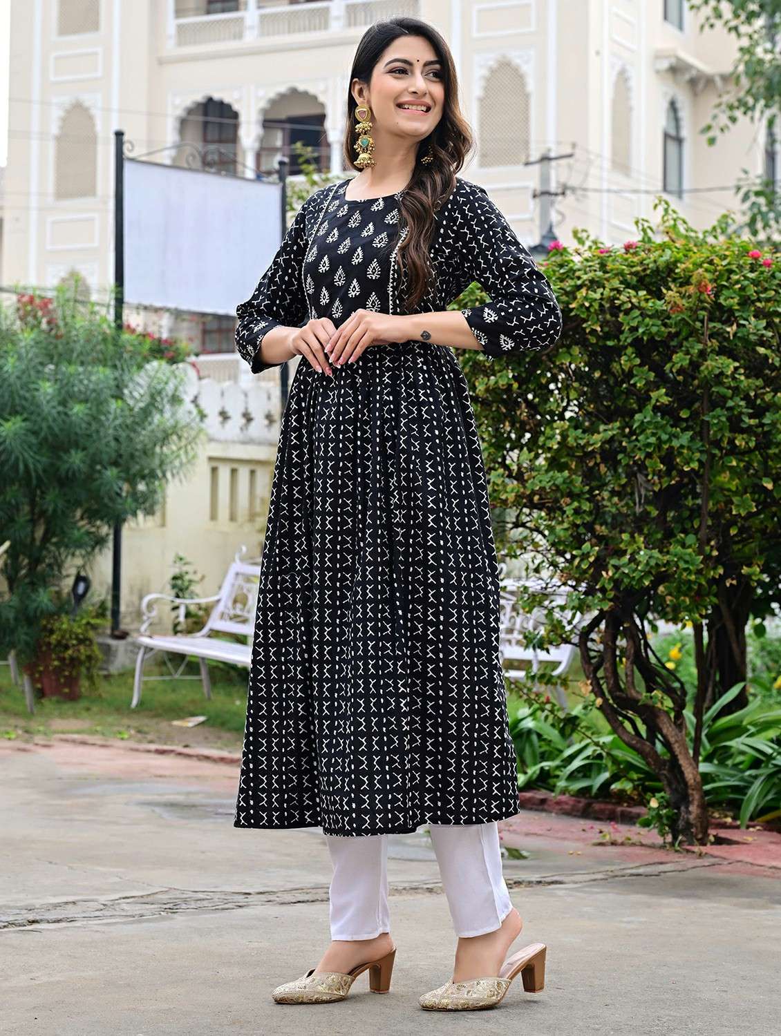 women printed three quarter sleeve a-line kurta - 22339294 -  Standard Image - 1