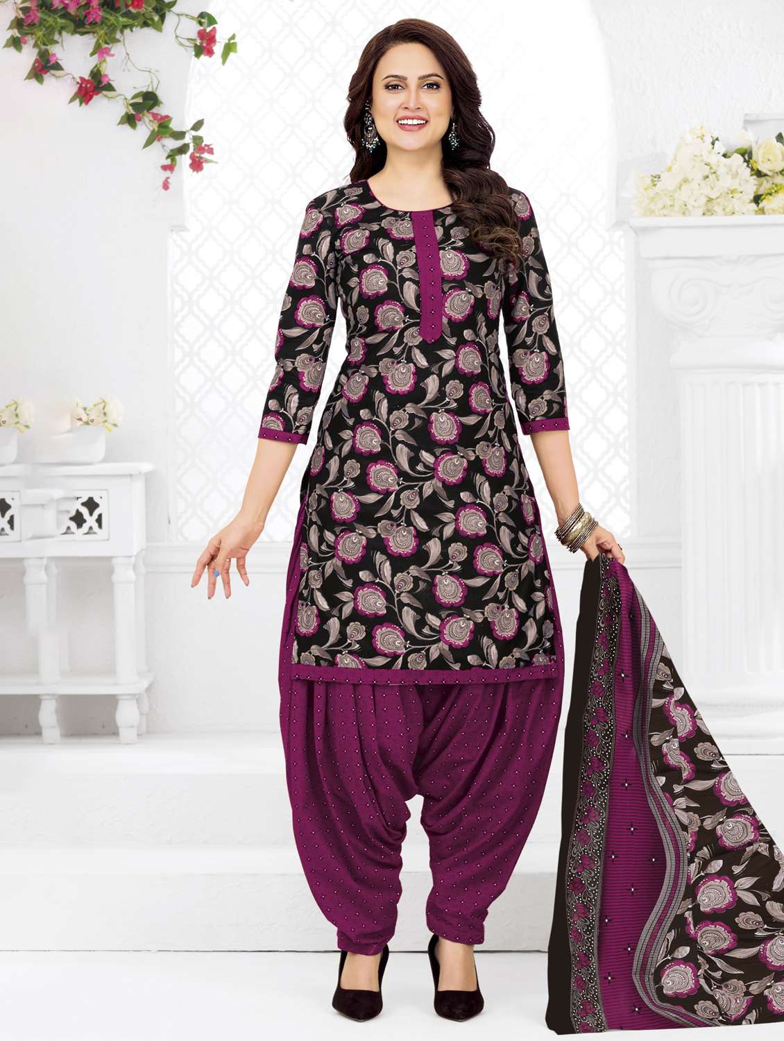 women printed three quarter sleeve kurta patiala with dupatta set - 22339335 -  Standard Image - 1