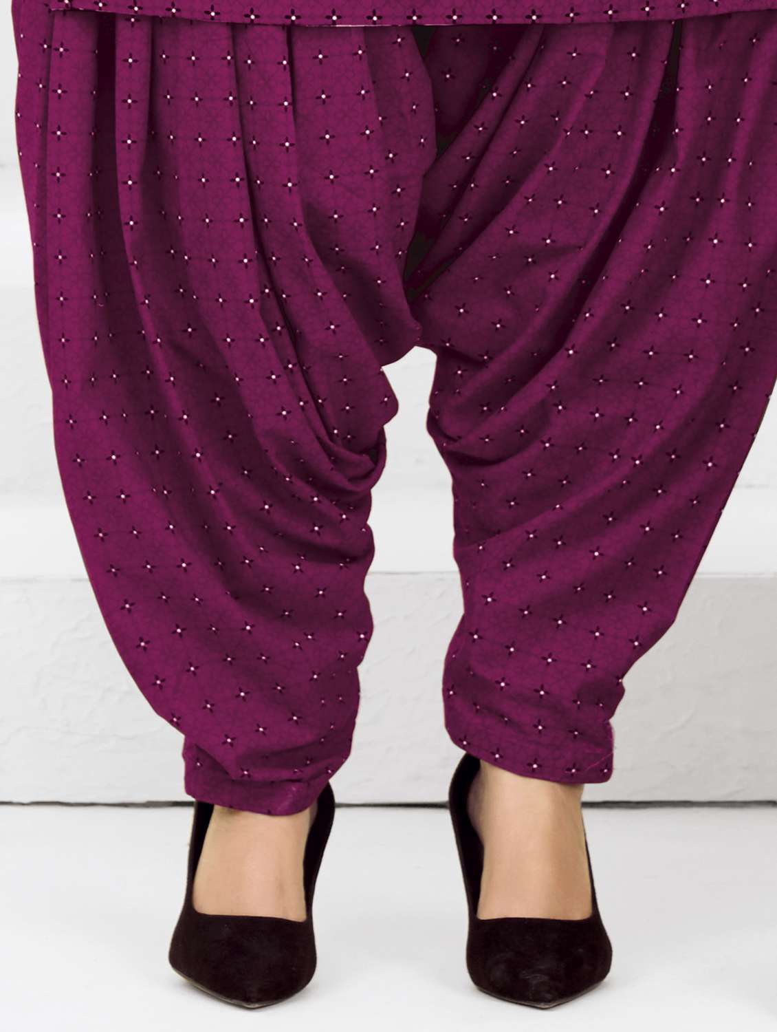 women printed three quarter sleeve kurta patiala with dupatta set - 22339335 -  Standard Image - 4