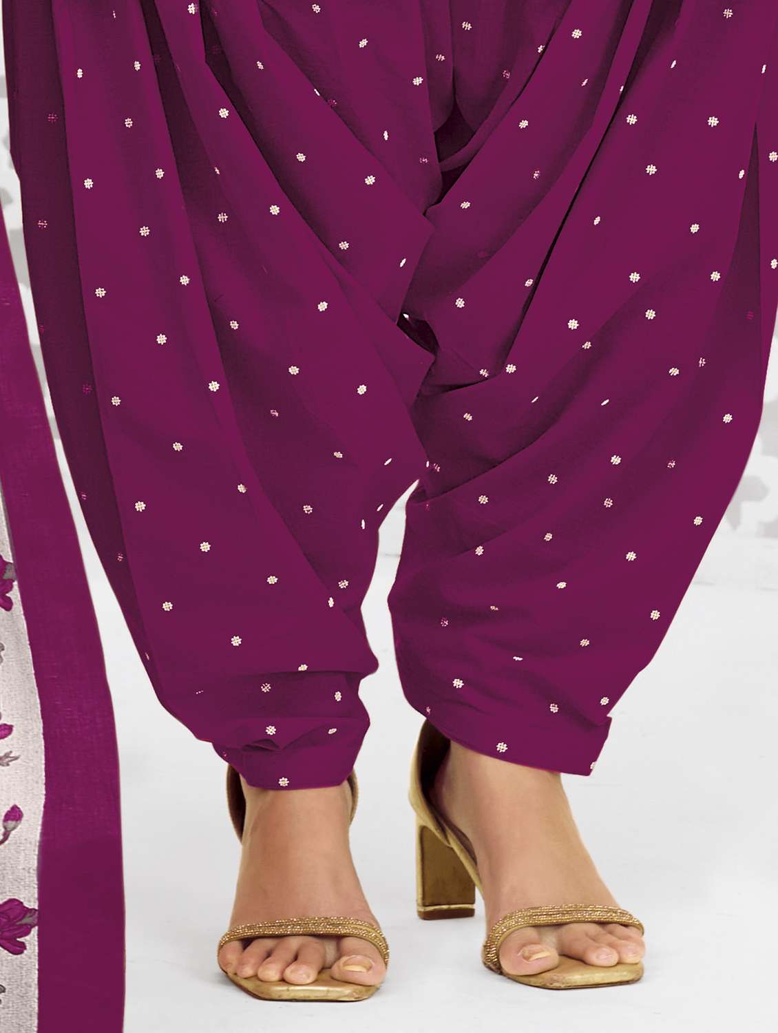 women printed three quarter sleeve kurta patiala with dupatta set - 22339338 -  Standard Image - 4