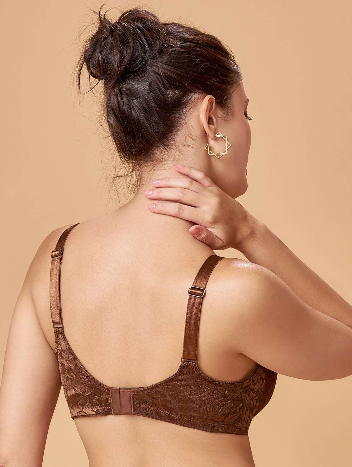 women self designed non padded minimizer bra - 22339428 -  Standard Image - 4