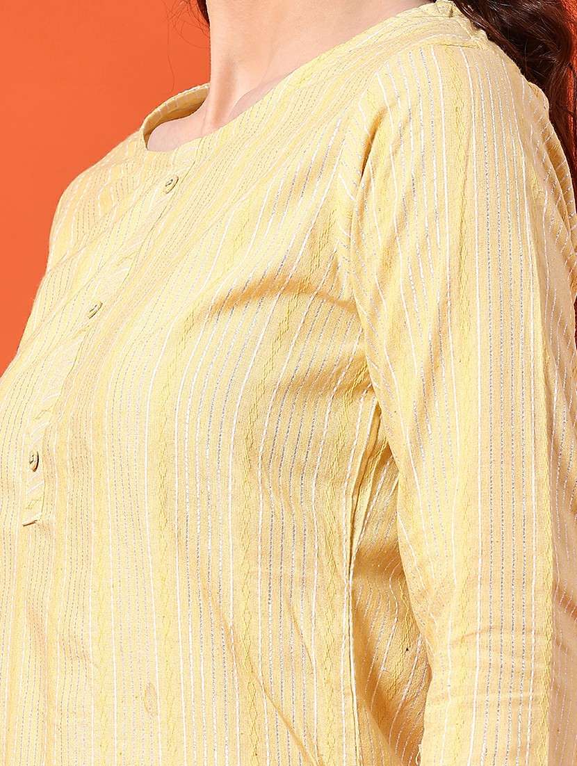 Women Striped Three Quarter Sleeve Straight Kurta - 22339586 -  Standard Image - 1