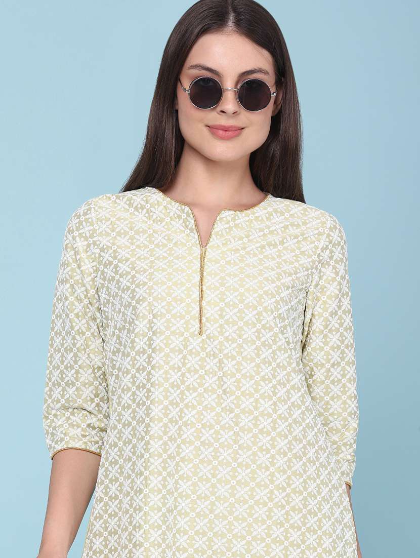 Women Embroidered Three Quarter Sleeves Kurta Palazzo Set - 22340125 -  Standard Image - 4