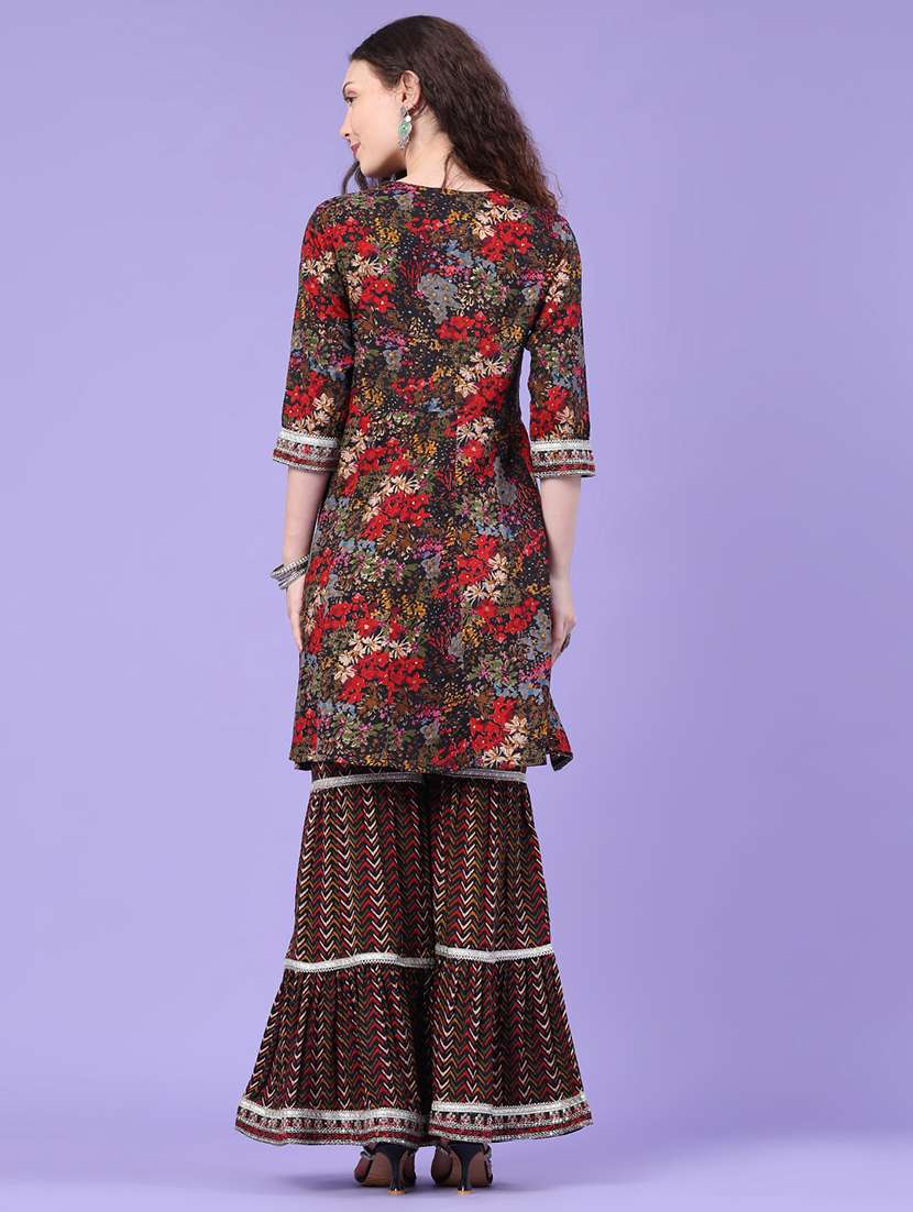 Women Printed Three Quarter Sleeve Kurta Sharara With Dupatta Set - 22340134 -  Standard Image - 4