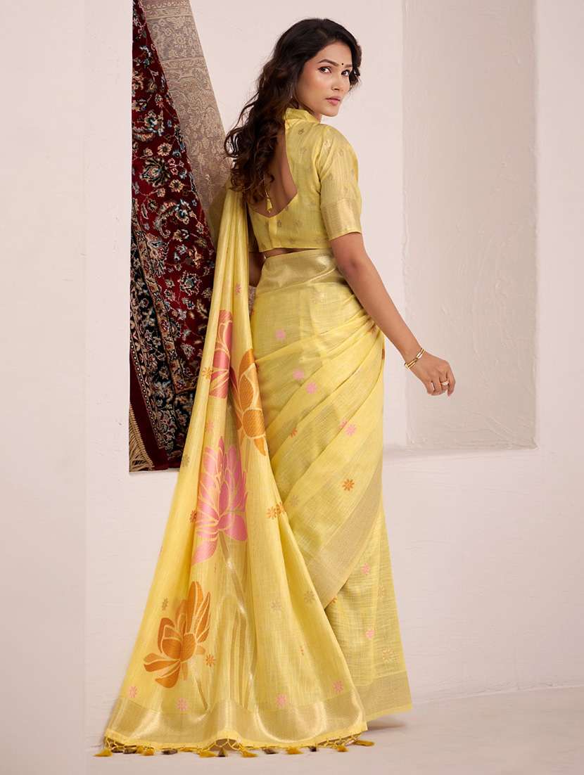 women self design bordered saree with blouse - 22340736 -  Standard Image - 1