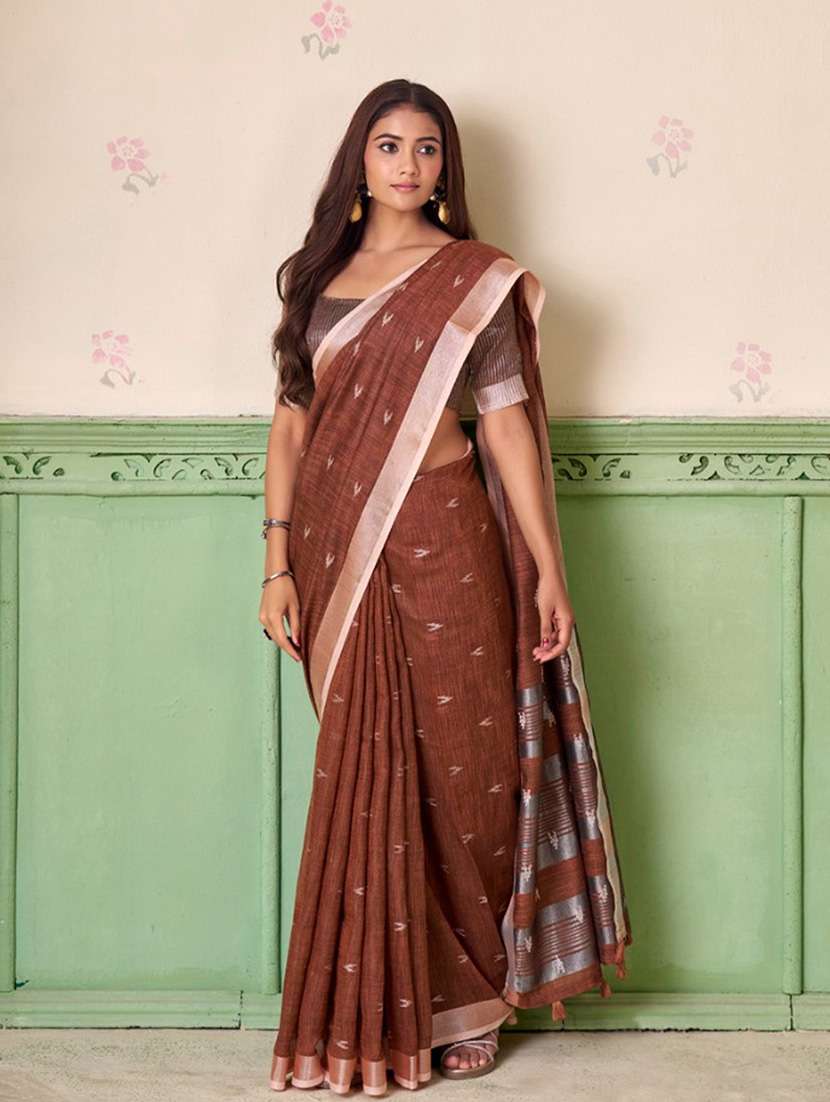 women self design bordered saree with blouse - 22340750 -  Standard Image - 1
