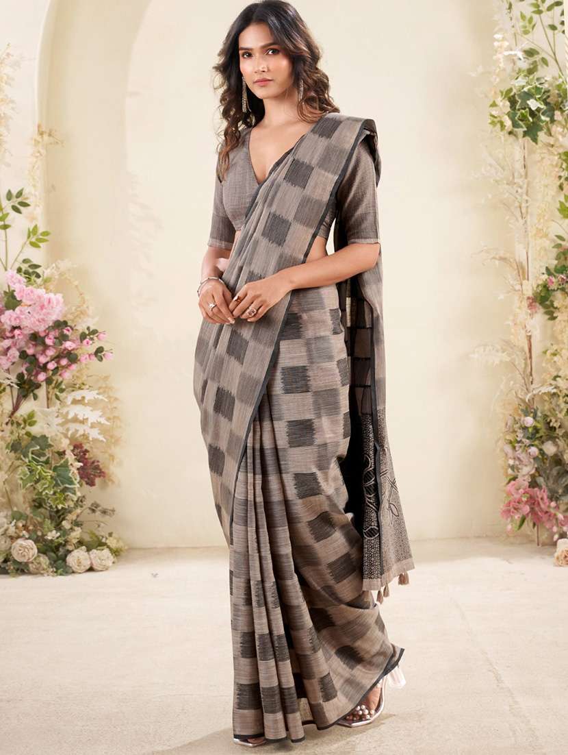 women checkered casual wear saree with blouse - 22340787 -  Standard Image - 1