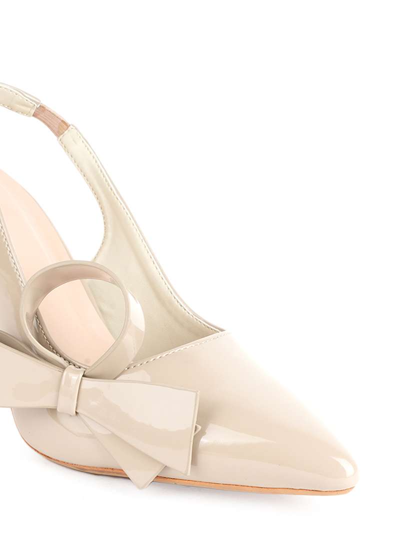 women solid back strap sandals - 22341137 -  Standard Image - 4