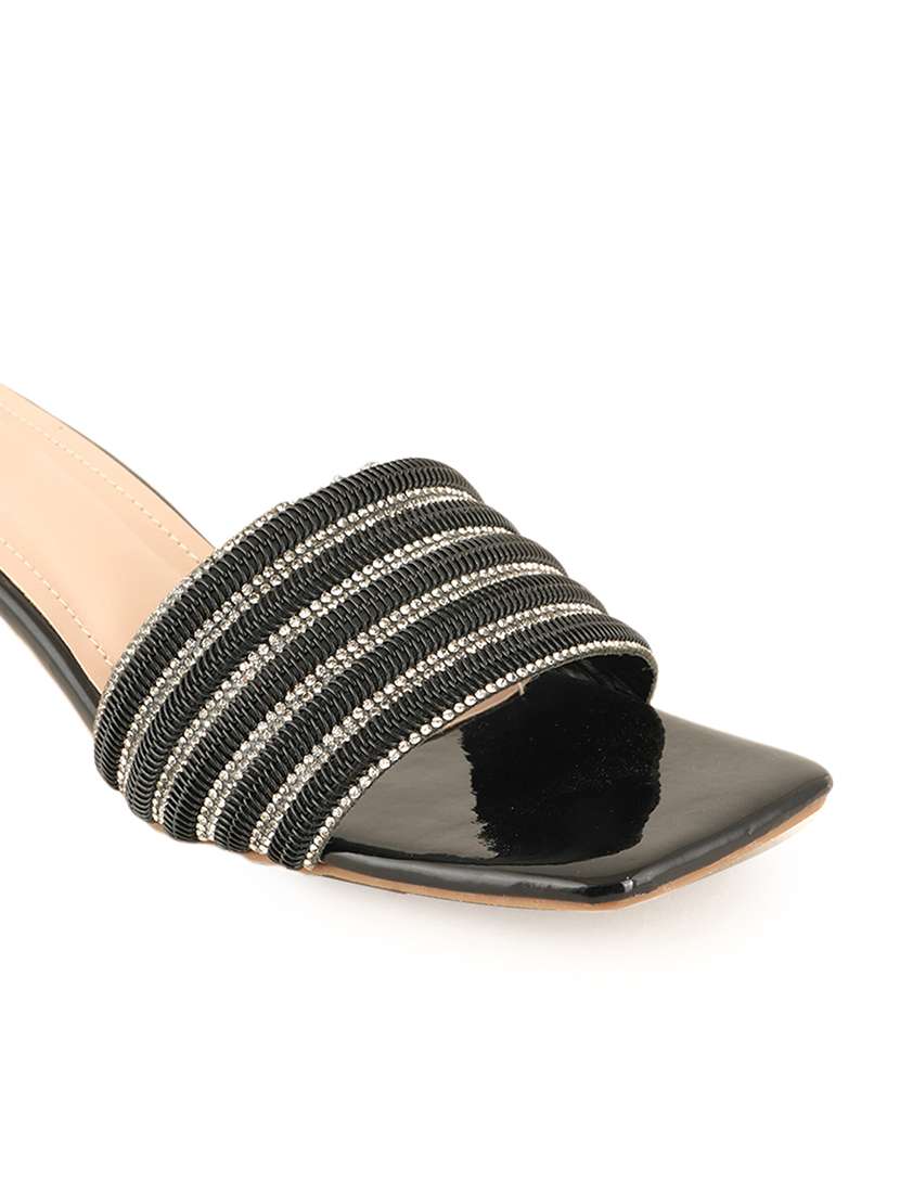 women slip on sandals - 22341222 -  Standard Image - 4