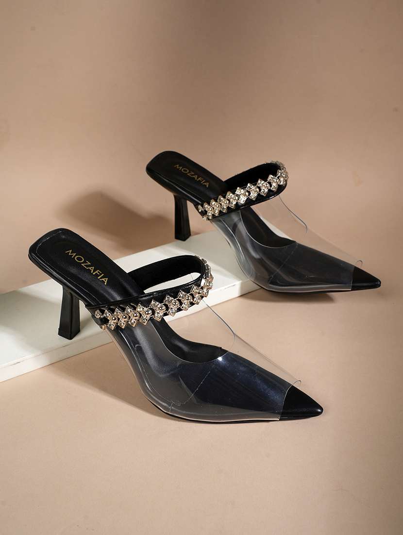 women slip on sandals