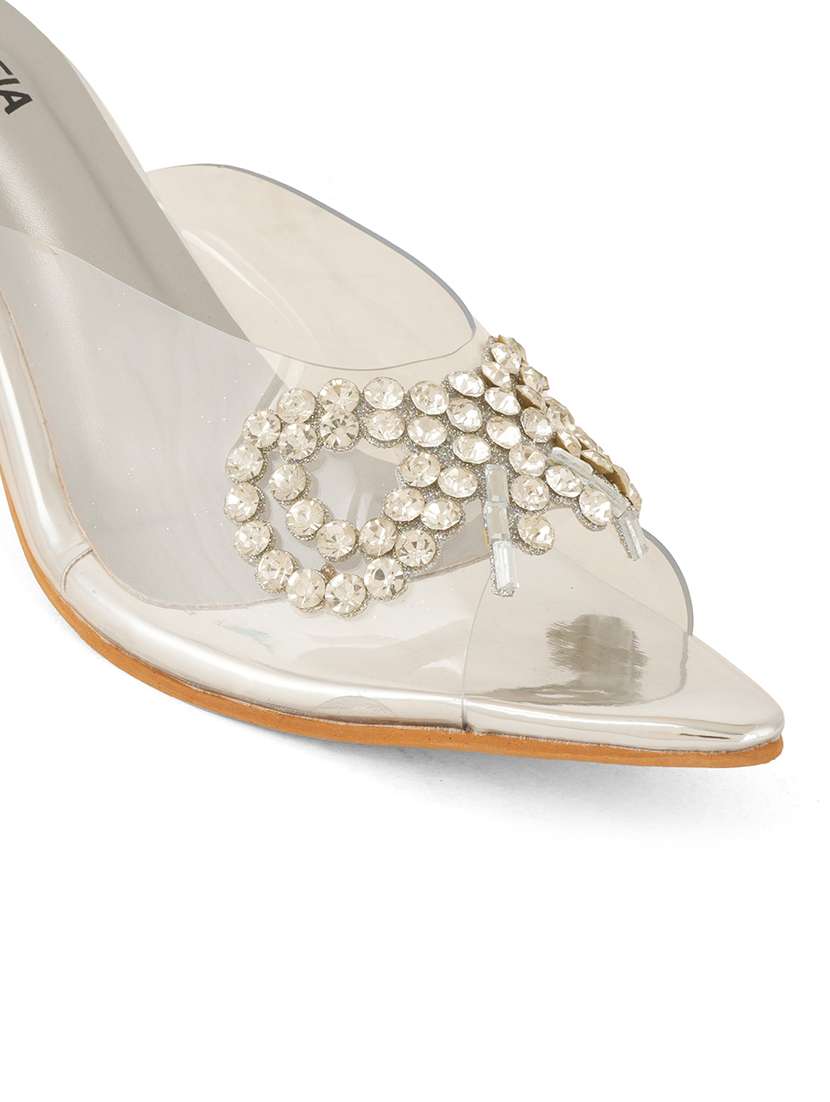 women slip on sandals - 22341268 -  Standard Image - 4