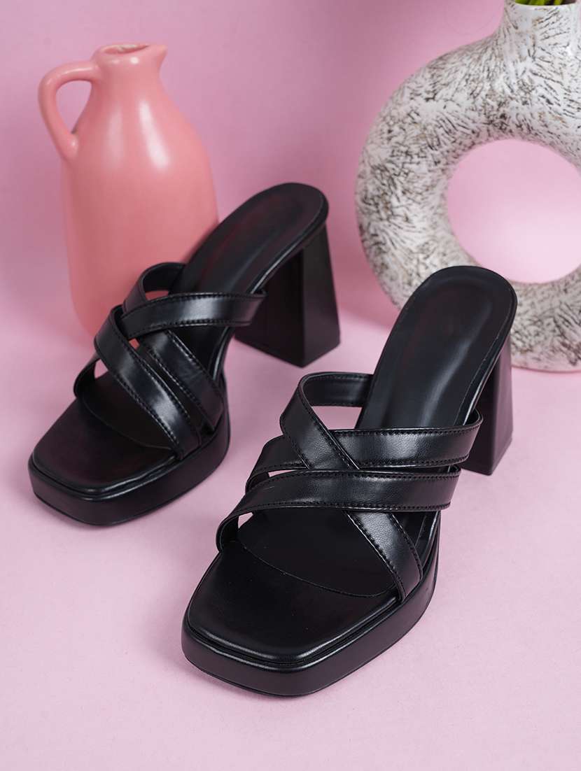 women slip on sandals