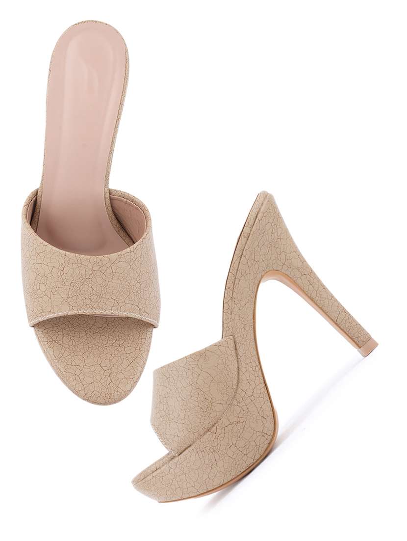 women slip on sandals - 22341356 -  Standard Image - 1