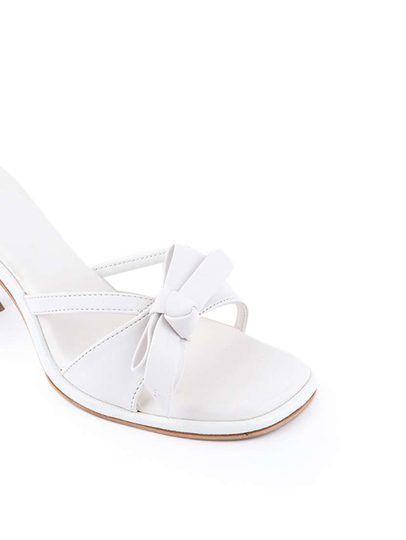women slip on sandals - 22341363 -  Standard Image - 4