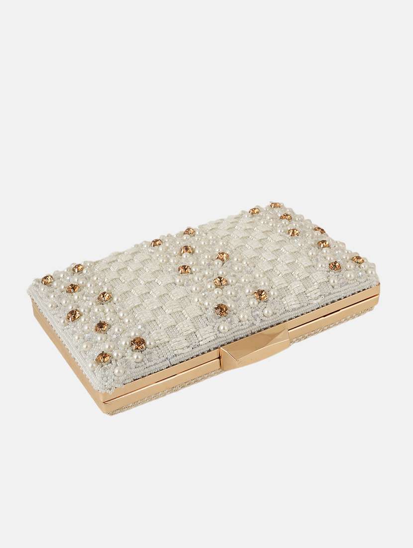 women embellished box clutch - 22341412 -  Standard Image - 4
