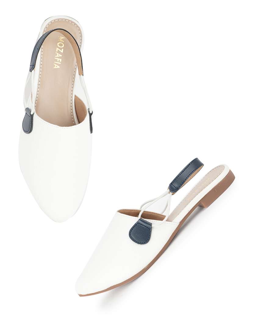 Women Solid Back Strap Flat Sandal - 22341430 -  Standard Image - 1
