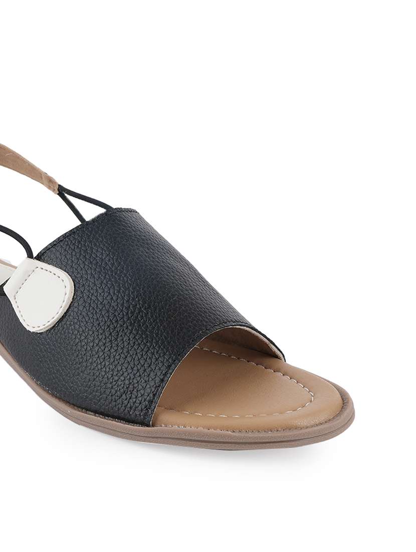 Women Solid Back Strap Flat Sandal - 22341445 -  Standard Image - 4
