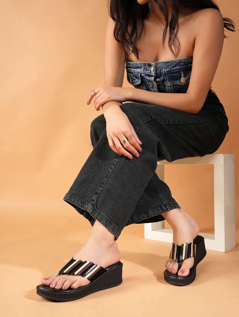 women solid slip on wedges