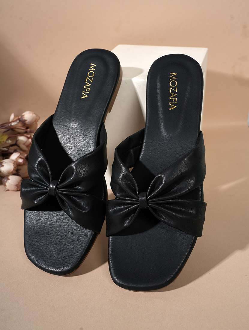 women solid slip on flat sandal