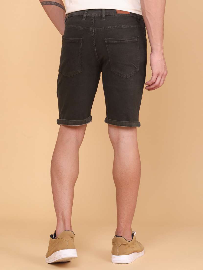 men solid mid rise regular fit deim shorts - 22341675 -  Standard Image - 4